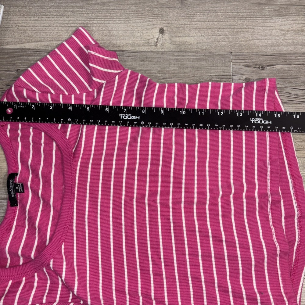 Women's M Crop Top Lot Of 2 Gray And Pink Striped - Picture 6 of 8